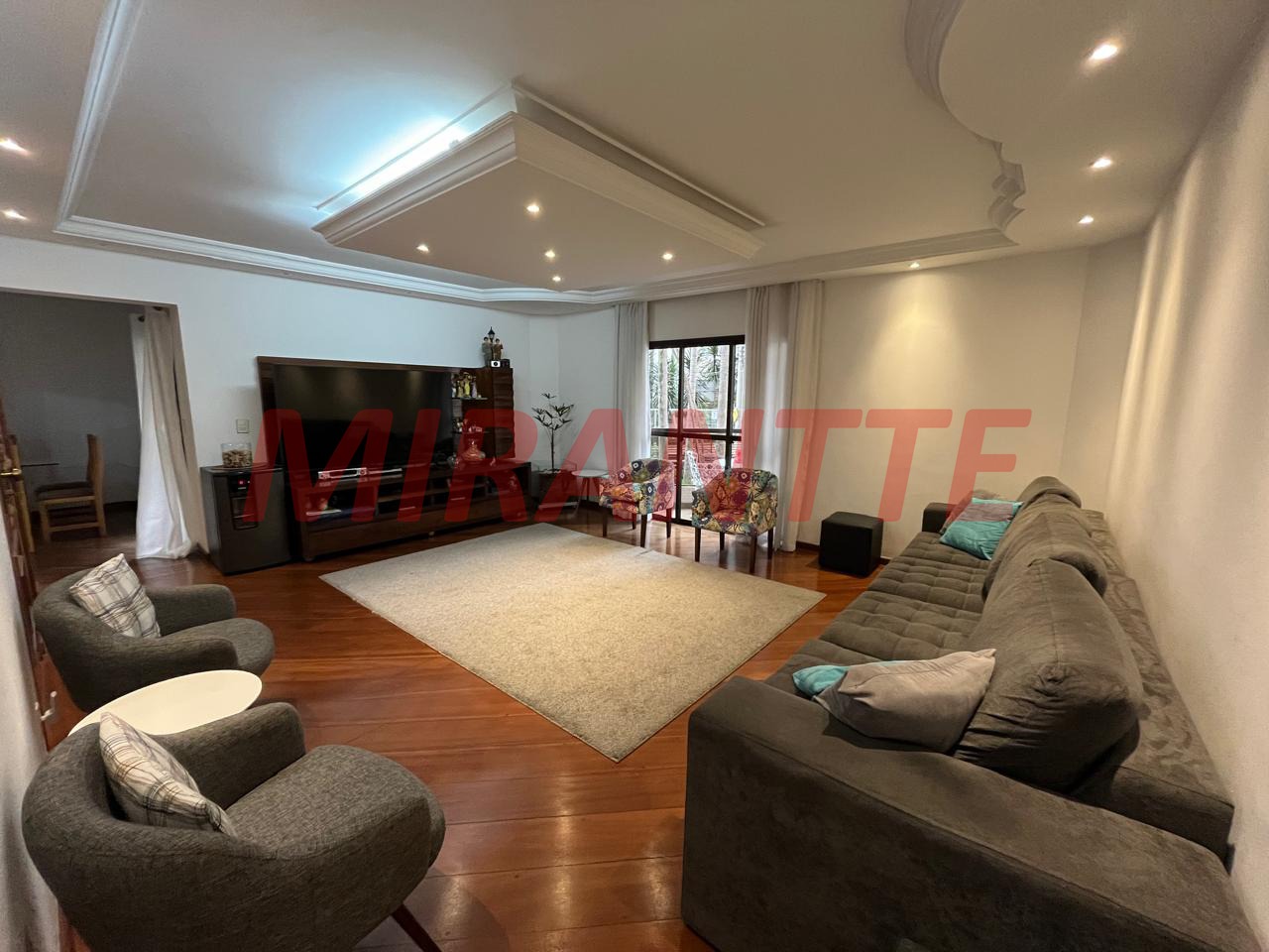 Apartamento de 200m² com 4 quartos em Santana