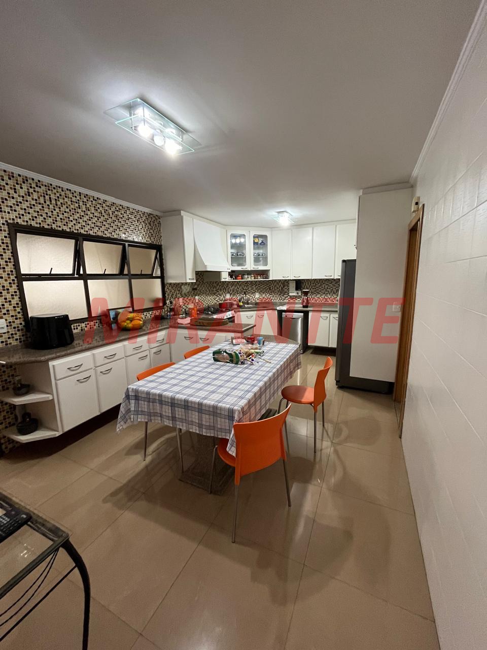 Apartamento de 200m² com 4 quartos em Santana
