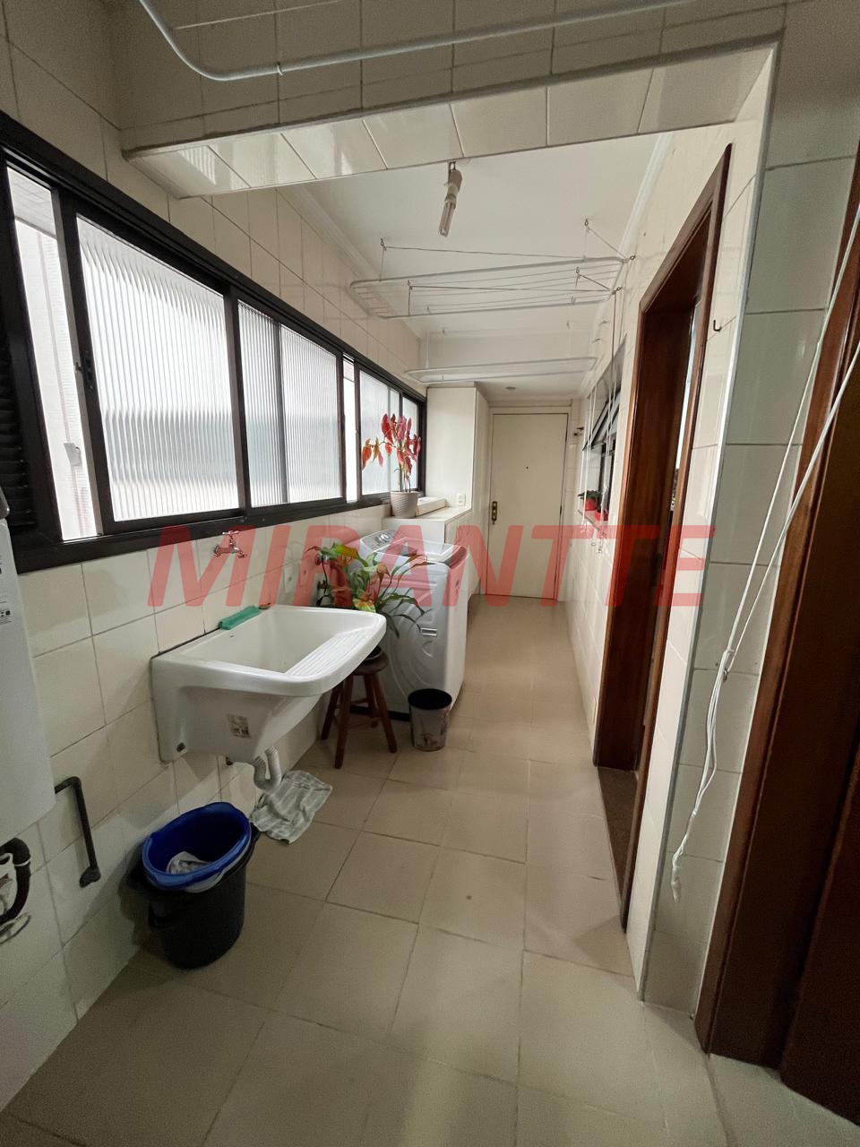 Apartamento de 200m² com 4 quartos em Santana