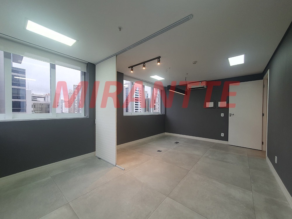Conjunto comercial de 36.1m² em Brooklin