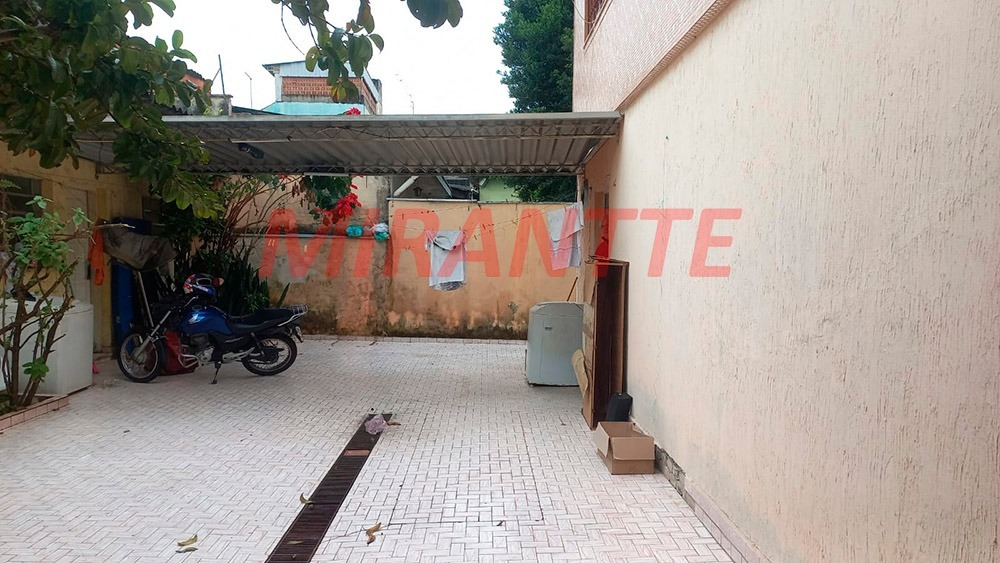 Sobrado de 298m² com 5 quartos em Vila Medeiros