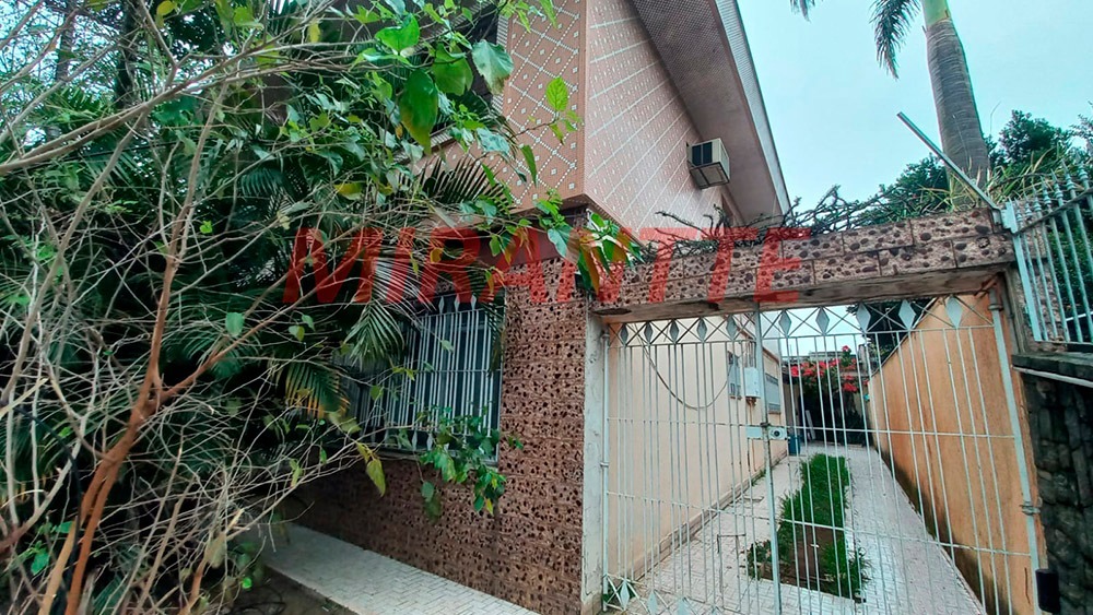 Sobrado de 298m² com 5 quartos em Vila Medeiros