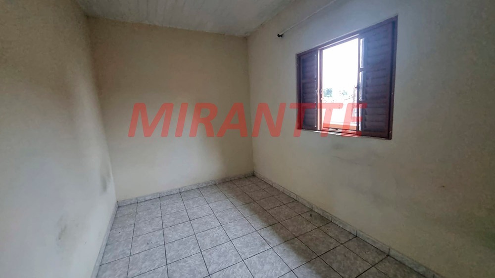 Casa terrea de 106m² com 2 quartos em Água Fria