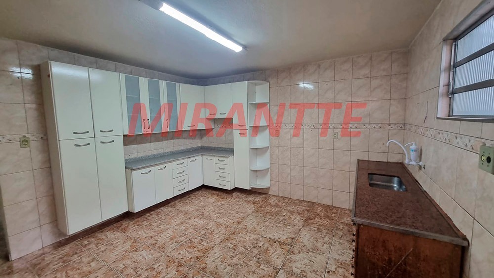 Casa terrea de 106m² com 2 quartos em Água Fria