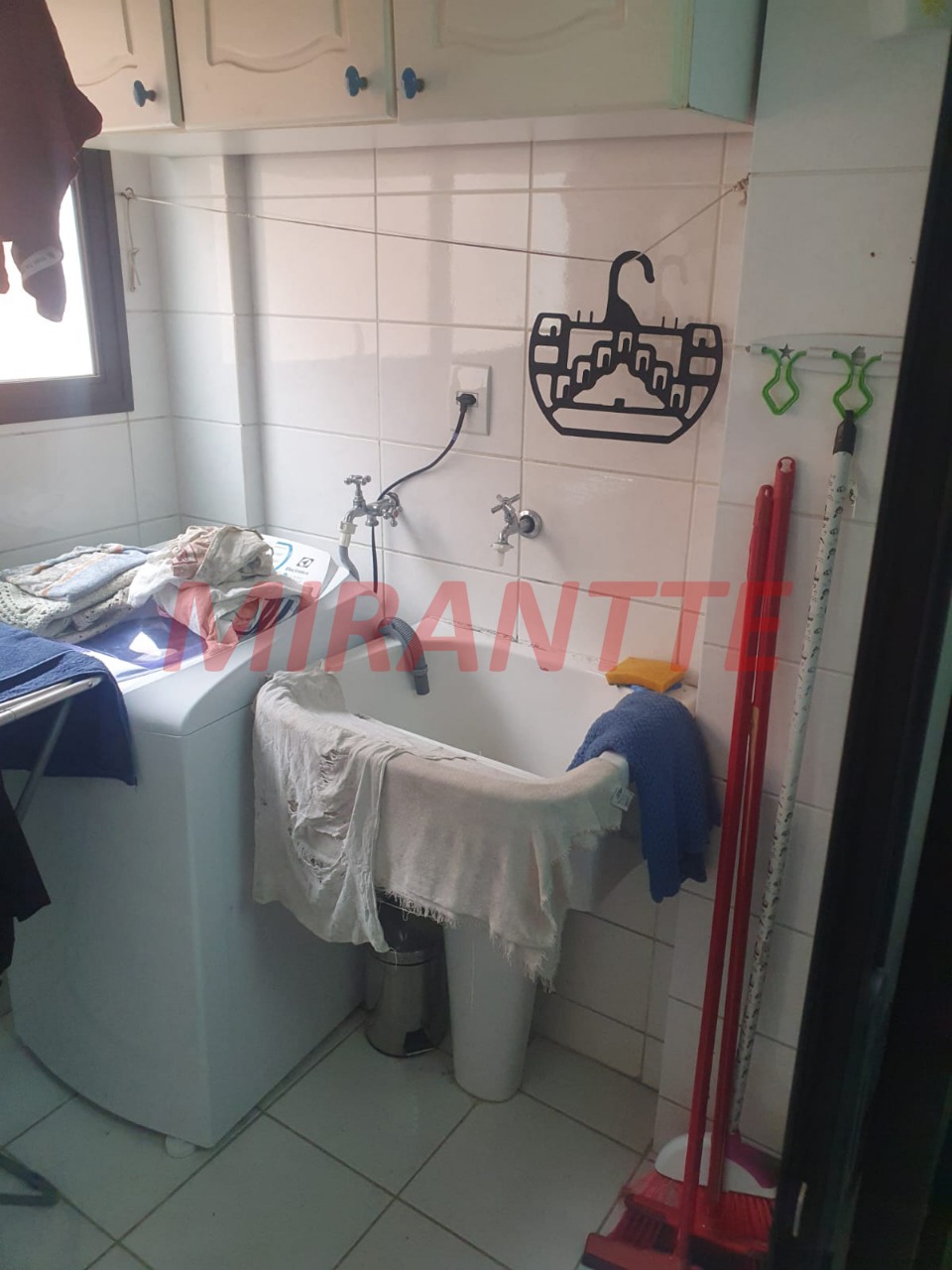 Apartamento de 66m² com 3 quartos em Água Fria