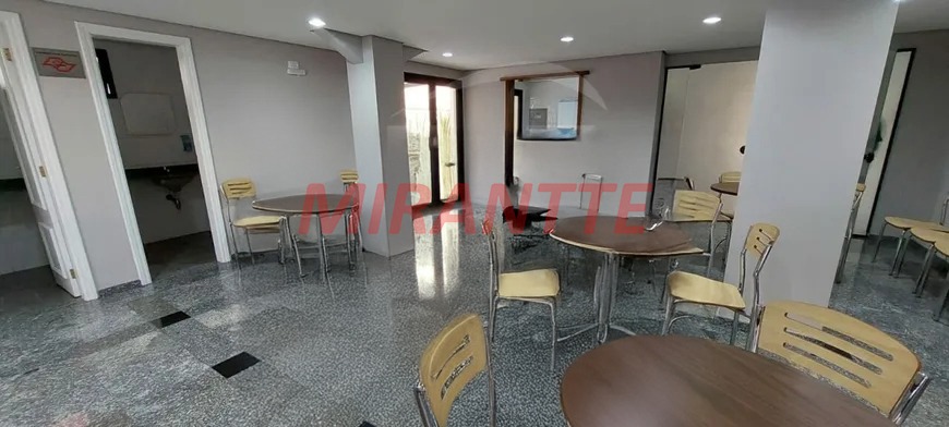 Apartamento de 66m² com 3 quartos em Água Fria