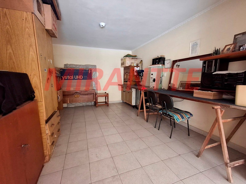 Sobrado de 177m² com 2 quartos em Tremembe