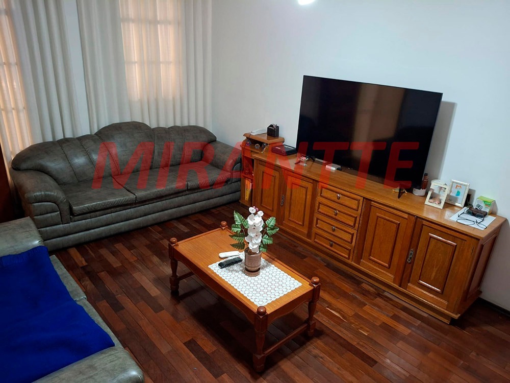 Sobrado de 177m² com 2 quartos em Tremembe