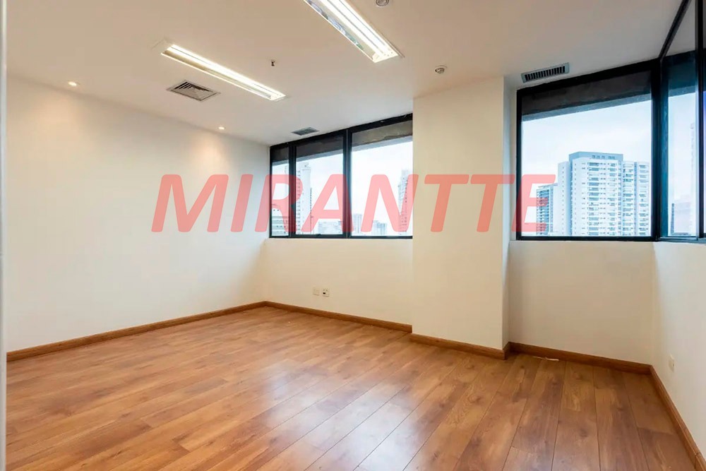 Conjunto comercial de 120m² em Santo Amaro