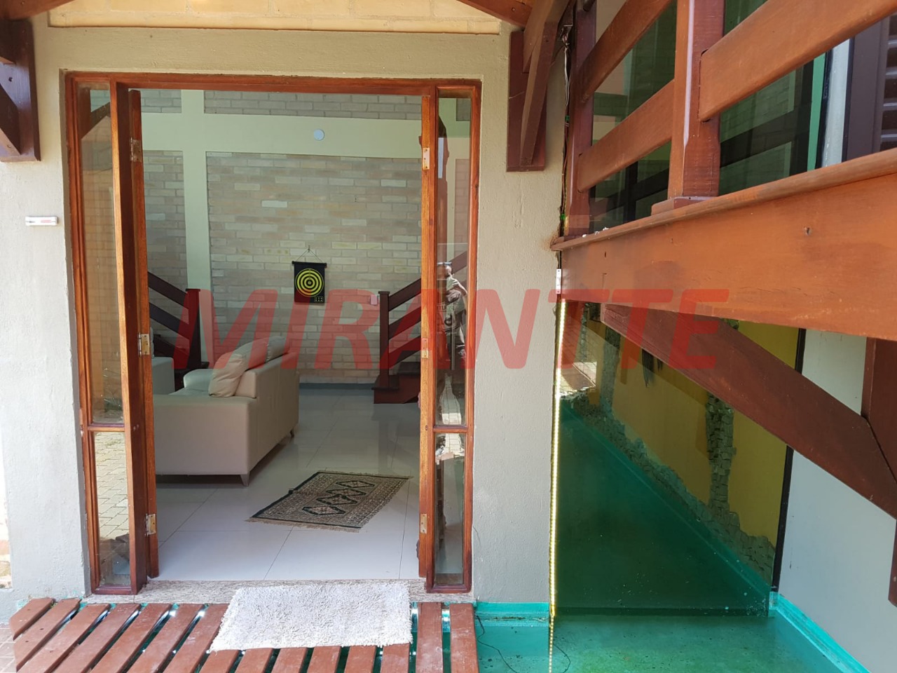 Cond. fechado de 250m² com 4 quartos em Pinhal