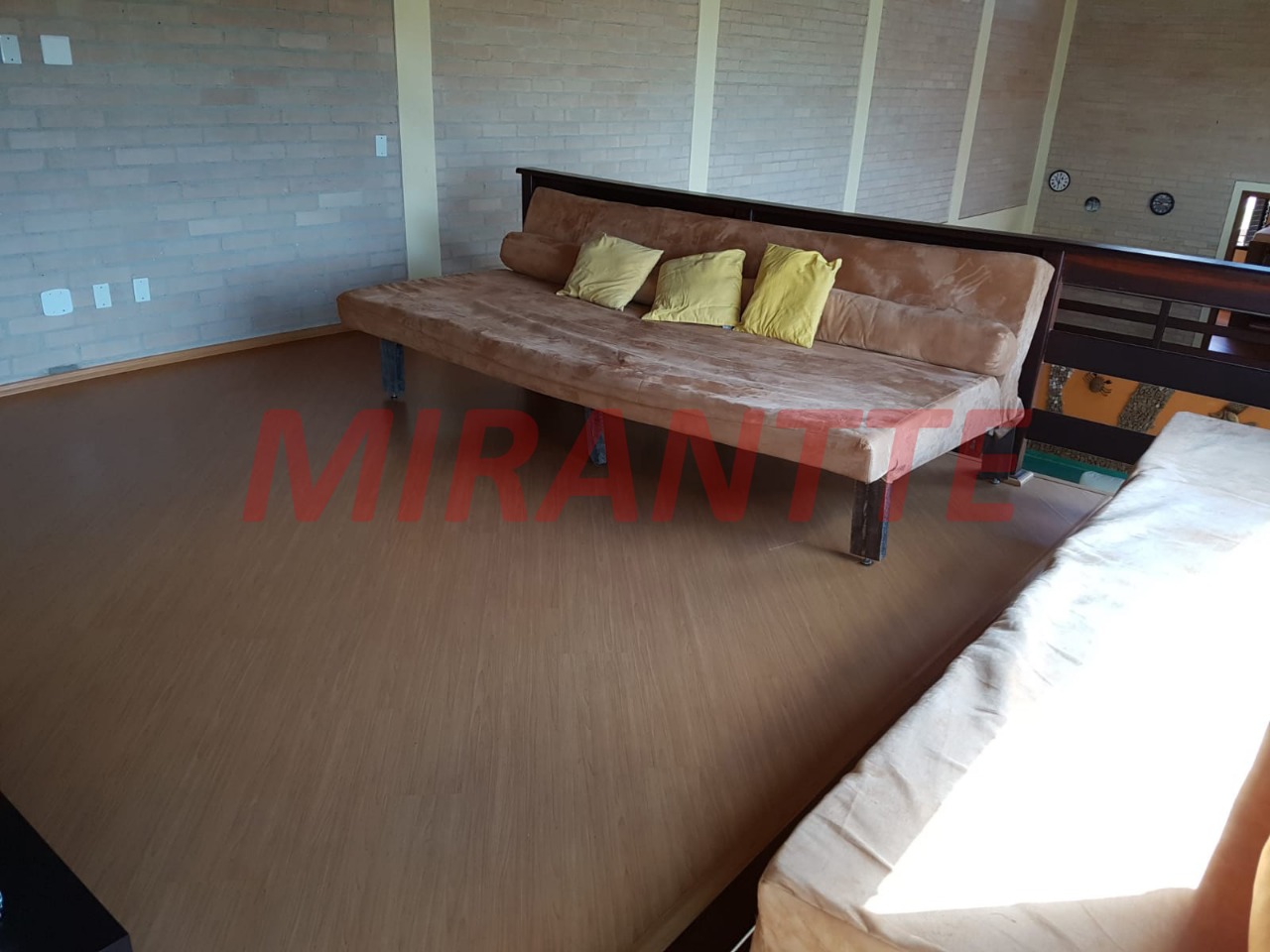 Cond. fechado de 250m² com 4 quartos em Pinhal