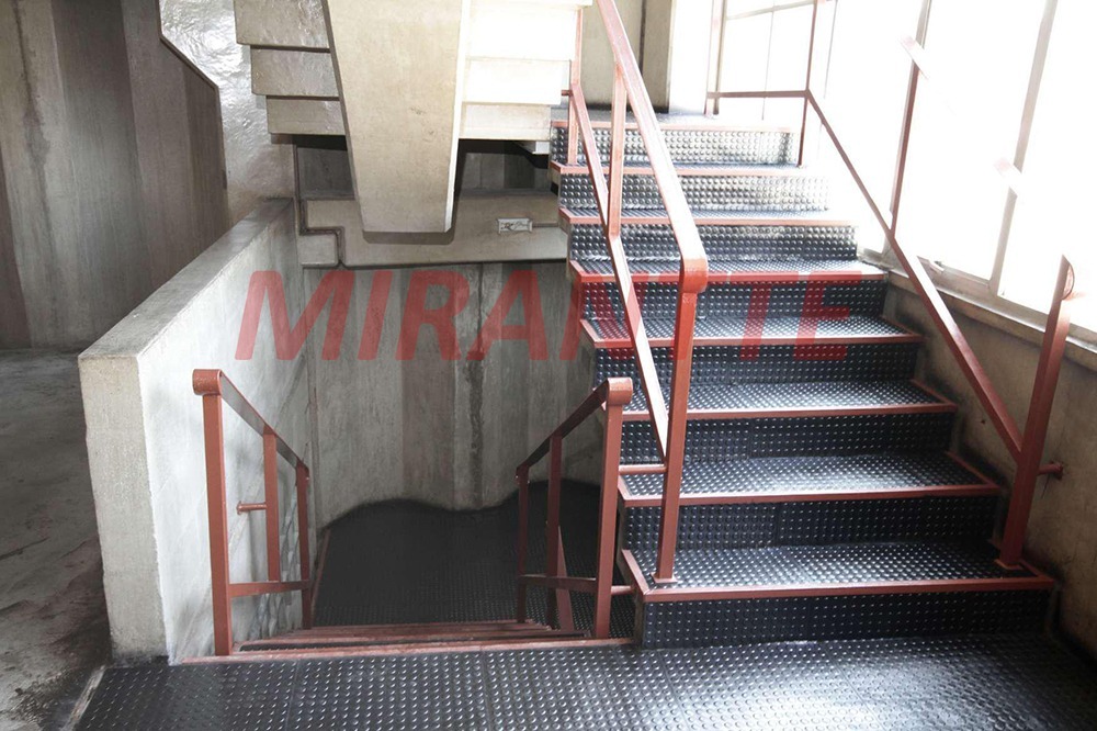 Galpao de 2599m² em Parque Novo Mundo