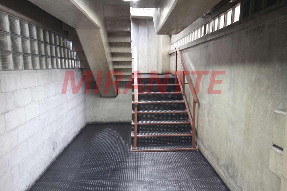 Galpao de 2599m² em Parque Novo Mundo