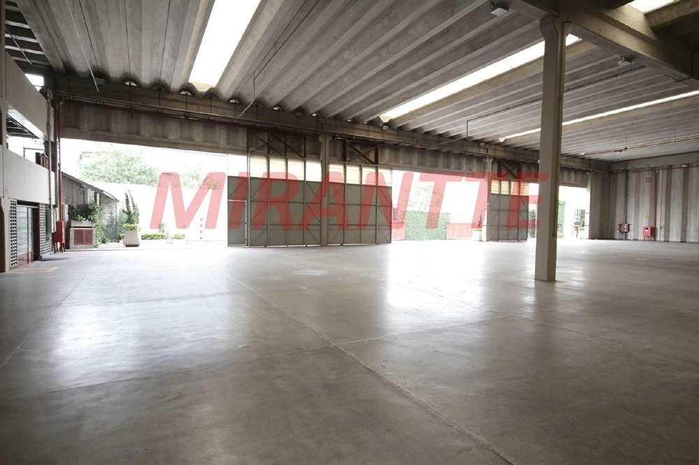 Galpao de 2599m² em Parque Novo Mundo