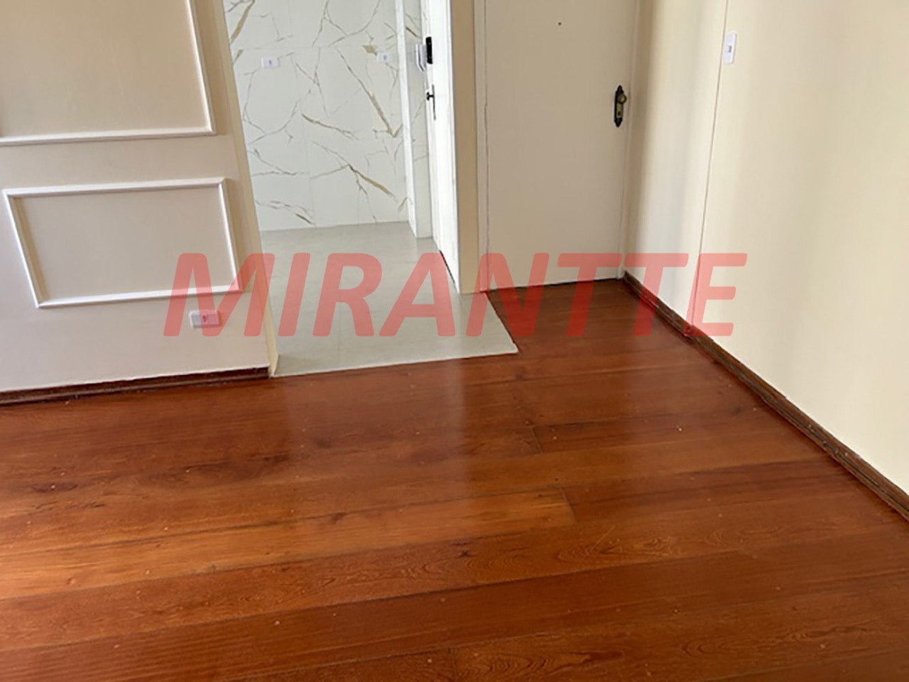 Apartamento de 96m² com 3 quartos em Santana