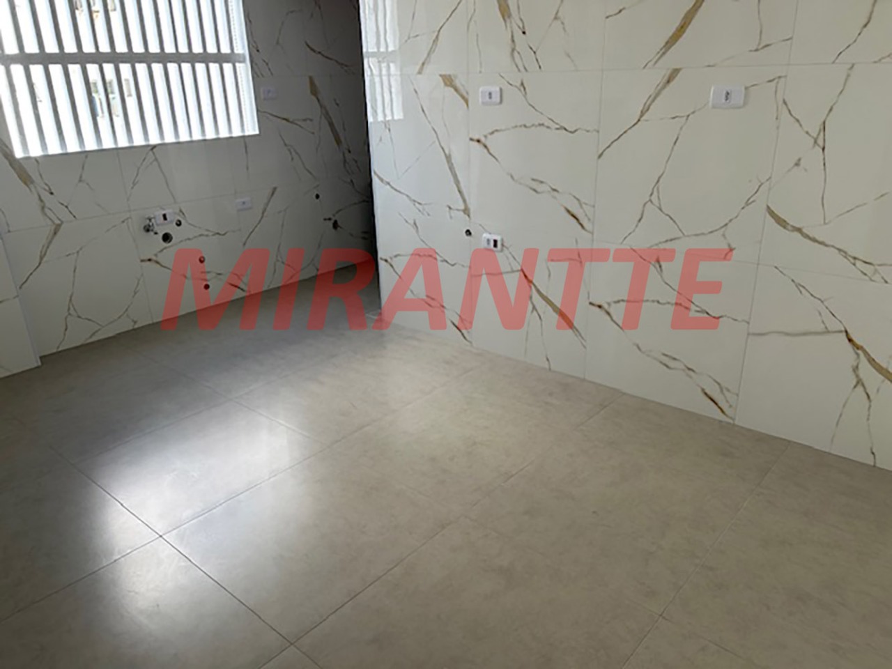 Apartamento de 96m² com 3 quartos em Santana
