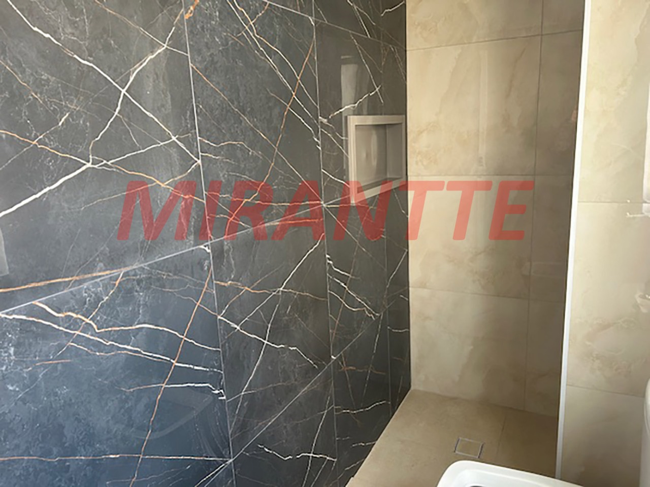 Apartamento de 96m² com 3 quartos em Santana