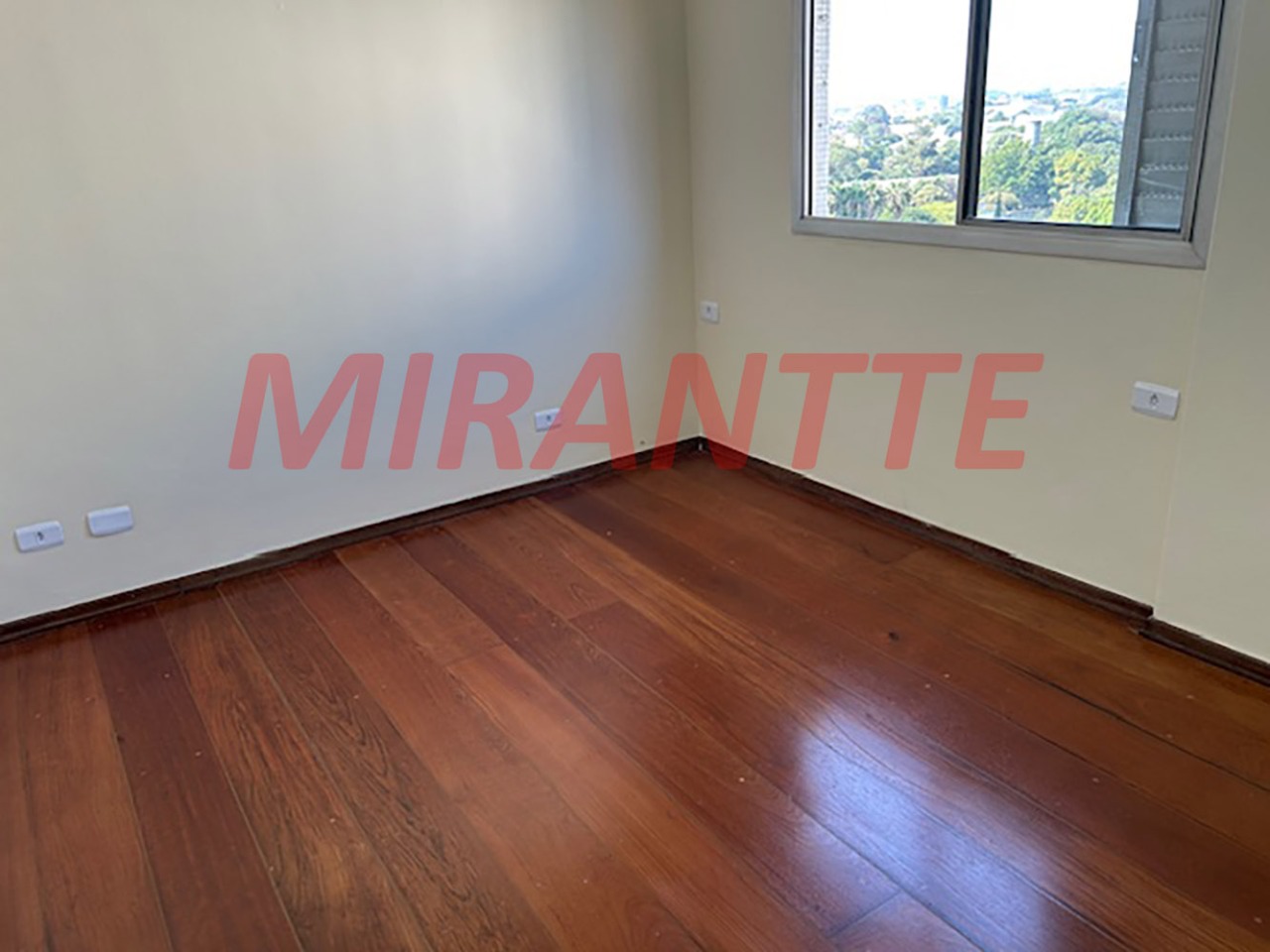 Apartamento de 96m² com 3 quartos em Santana