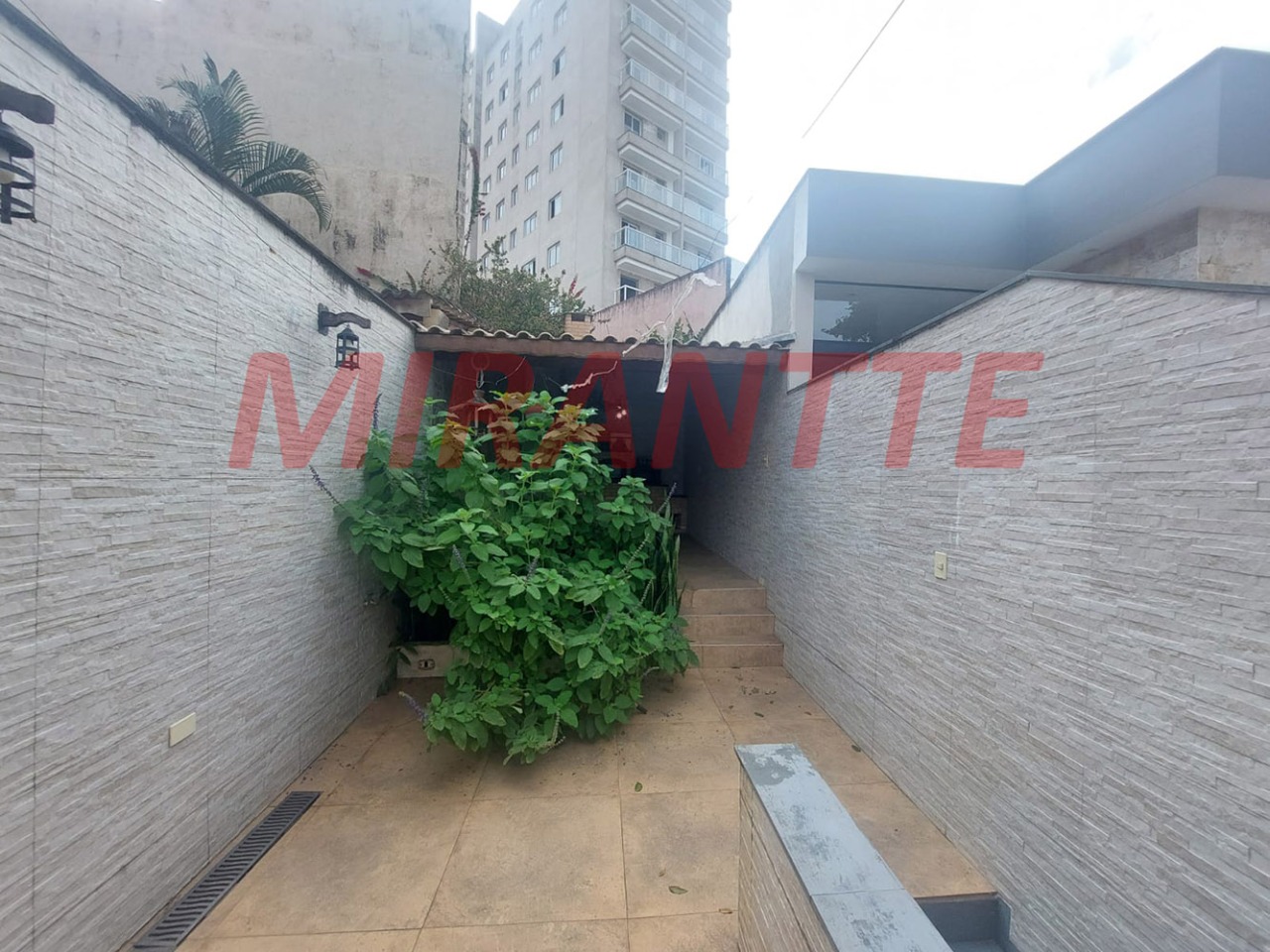 Sobrado de 164m² com 3 quartos em Vila Maria Alta