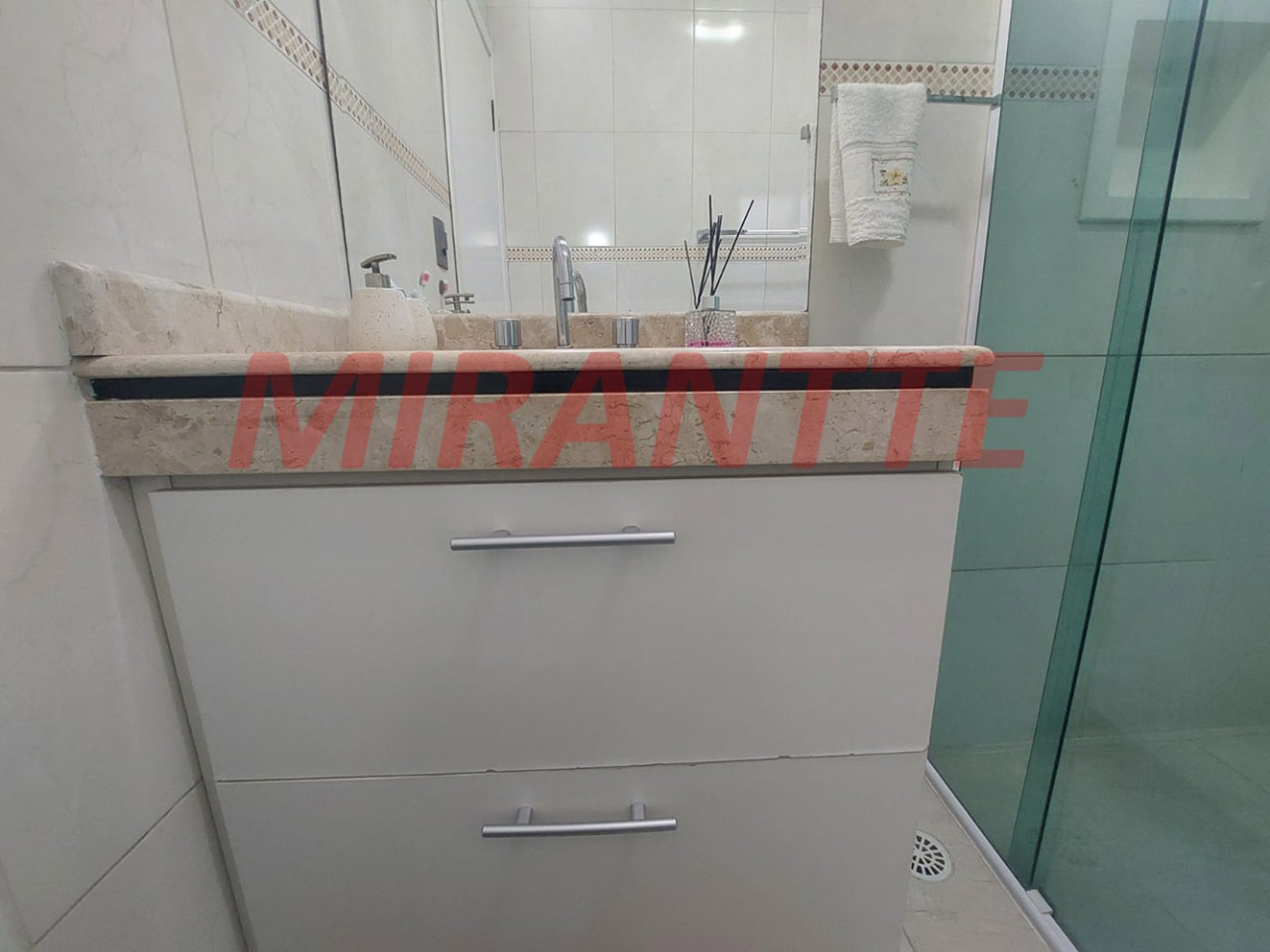 Sobrado de 164m² com 3 quartos em Vila Maria Alta