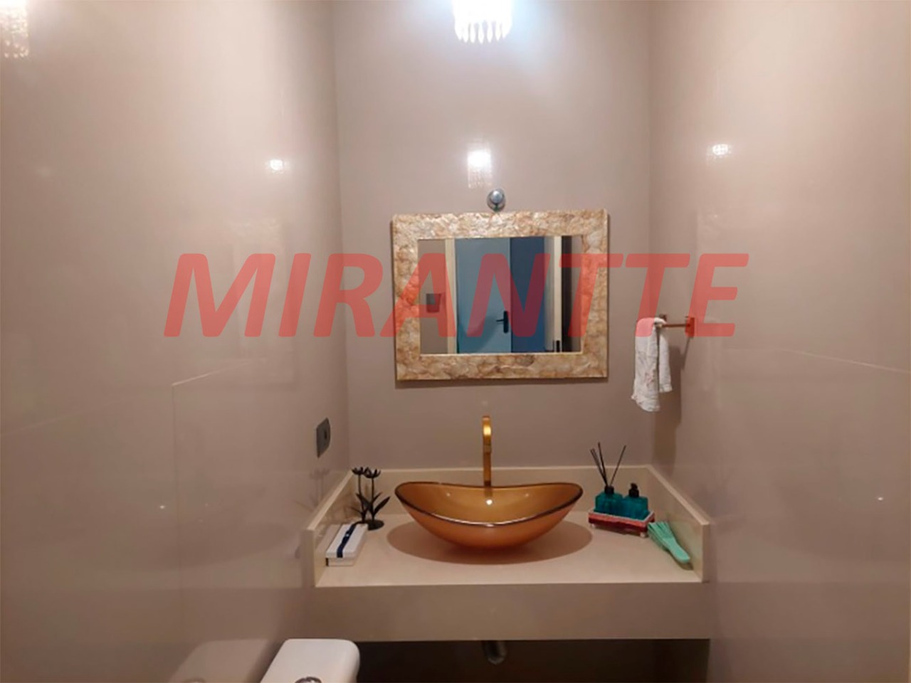 Sobrado de 164m² com 3 quartos em Vila Maria Alta
