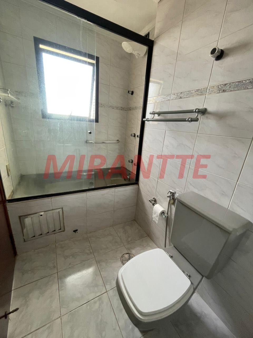 Apartamento de 196m² com 3 quartos em Vila Pauliceia