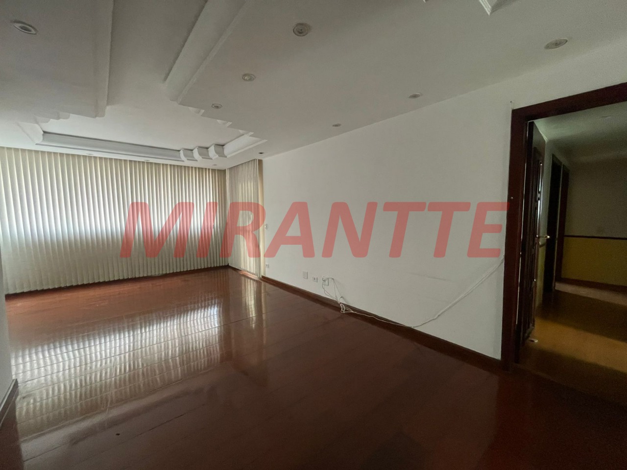 Apartamento de 196m² com 3 quartos em Vila Pauliceia