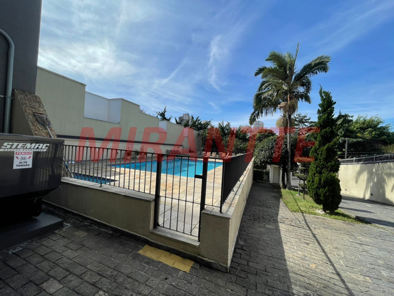 Apartamento de 196m² com 3 quartos em Vila Pauliceia