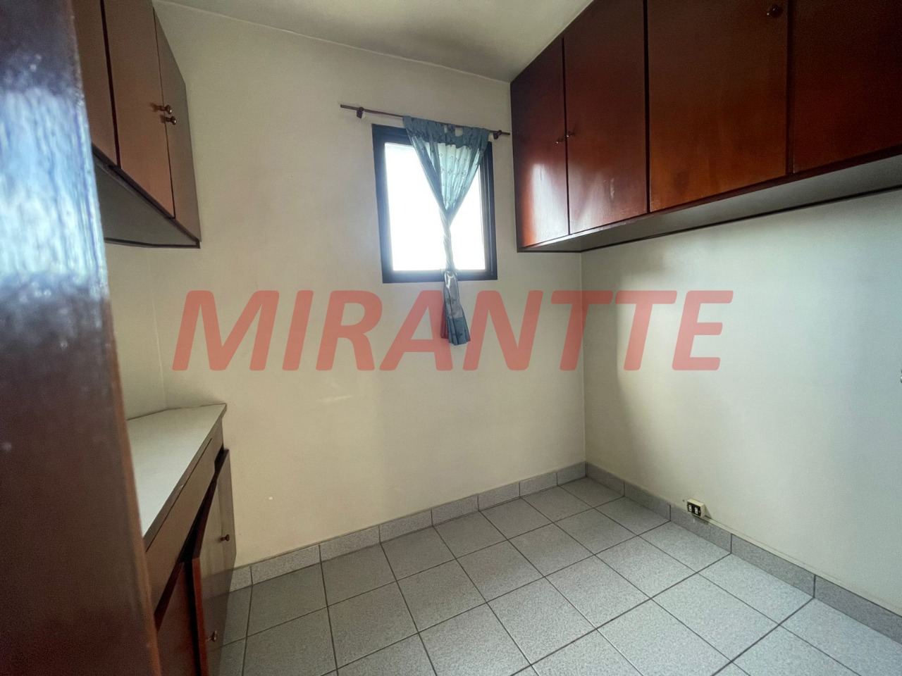 Apartamento de 196m² com 3 quartos em Vila Pauliceia