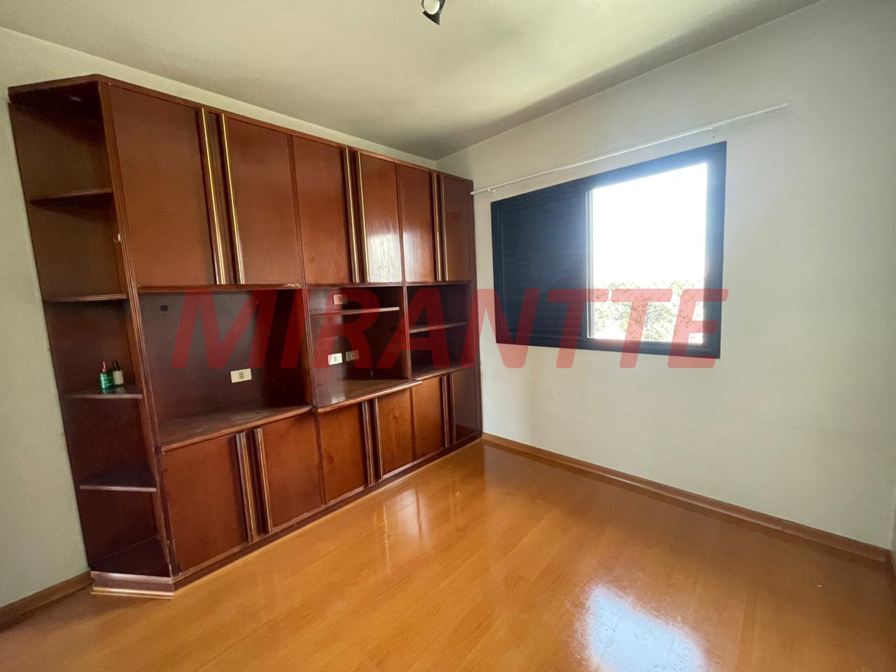 Apartamento de 196m² com 3 quartos em Vila Pauliceia