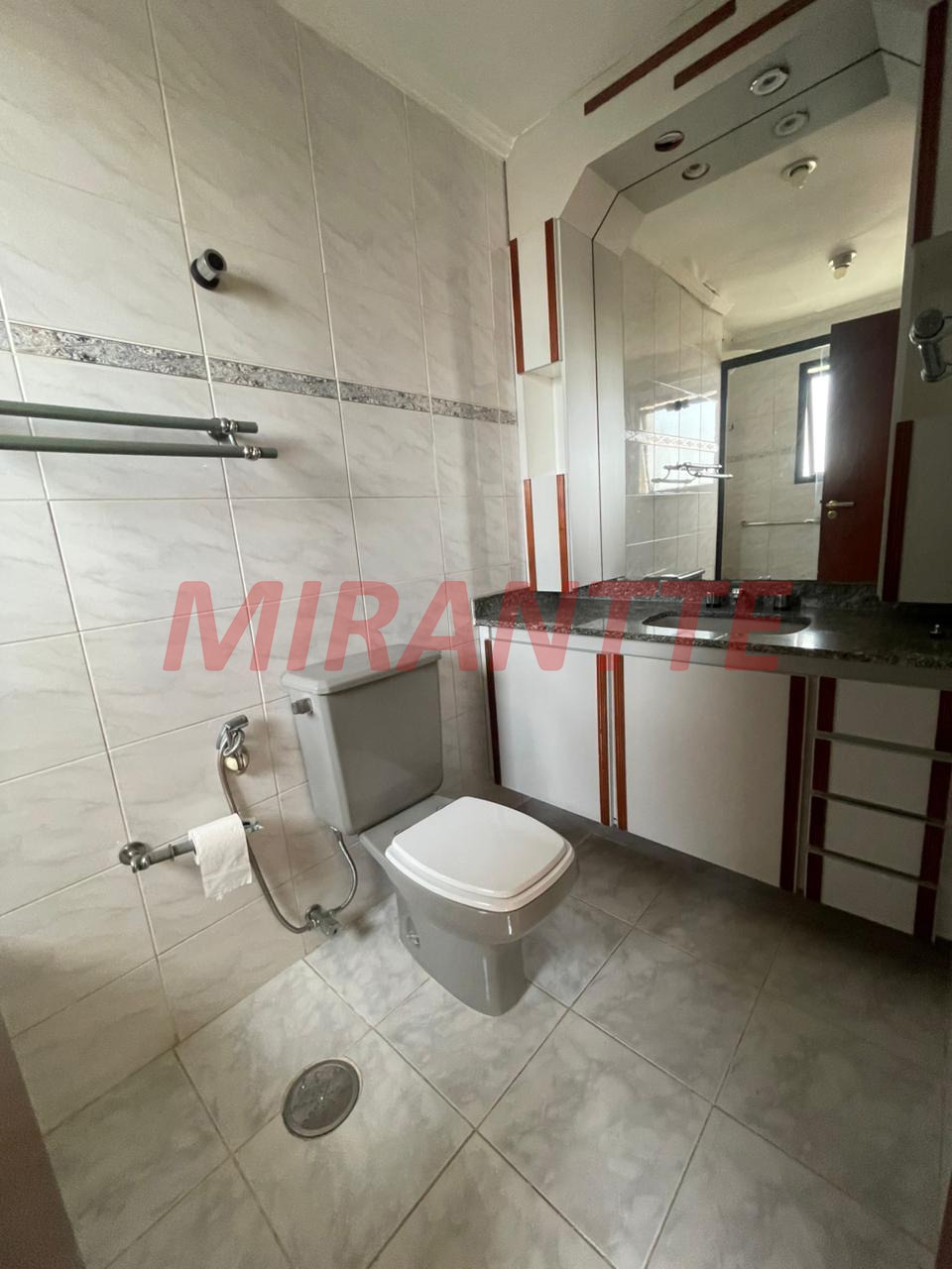 Apartamento de 196m² com 3 quartos em Vila Pauliceia