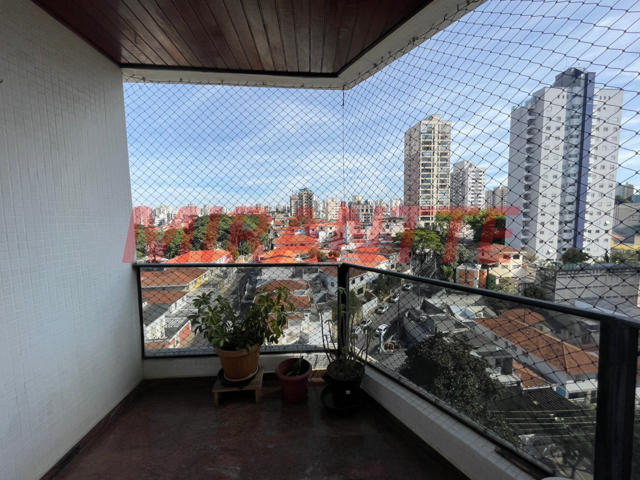 Apartamento de 196m² com 3 quartos em Vila Pauliceia