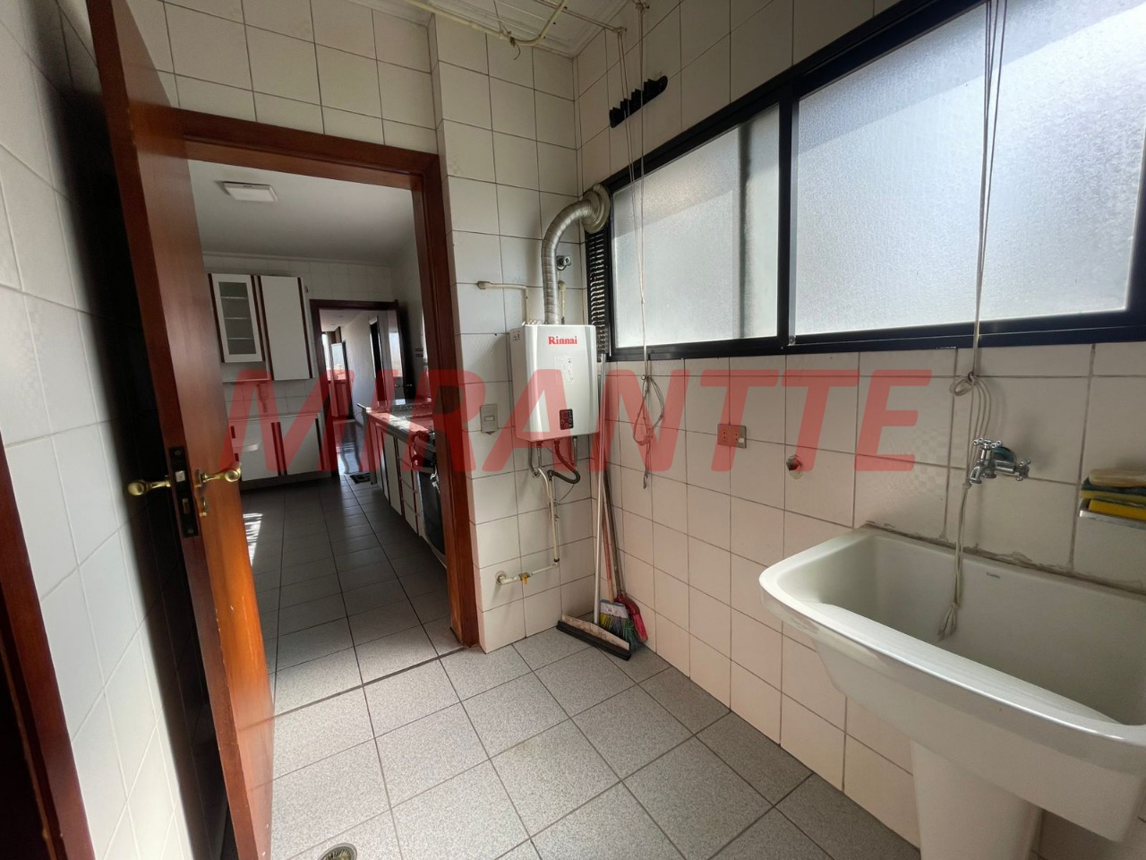 Apartamento de 196m² com 3 quartos em Vila Pauliceia