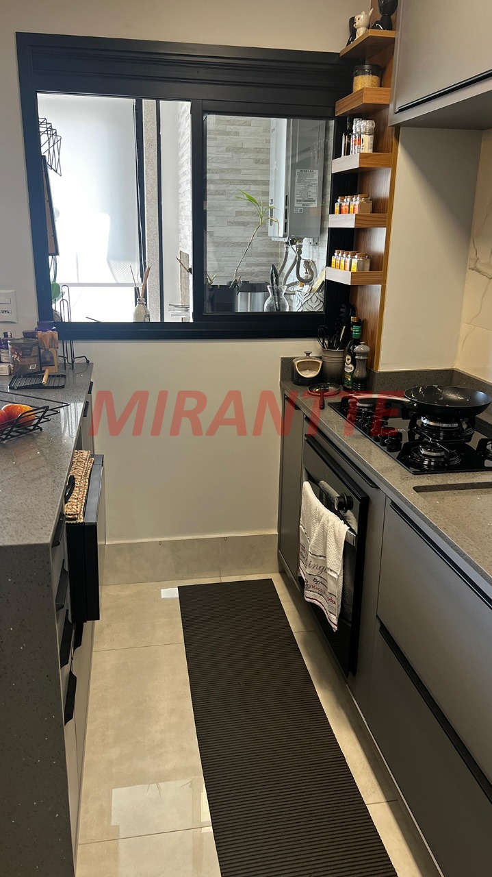 Apartamento de 55m² com 2 quartos em Vila Ester