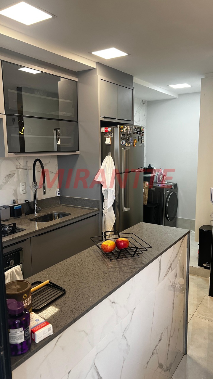 Apartamento de 55m² com 2 quartos em Vila Ester