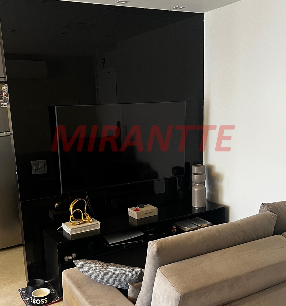 Apartamento de 55m² com 2 quartos em Vila Ester