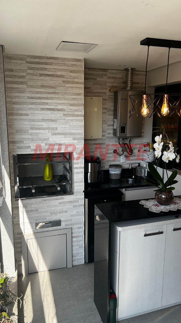 Apartamento de 55m² com 2 quartos em Vila Ester