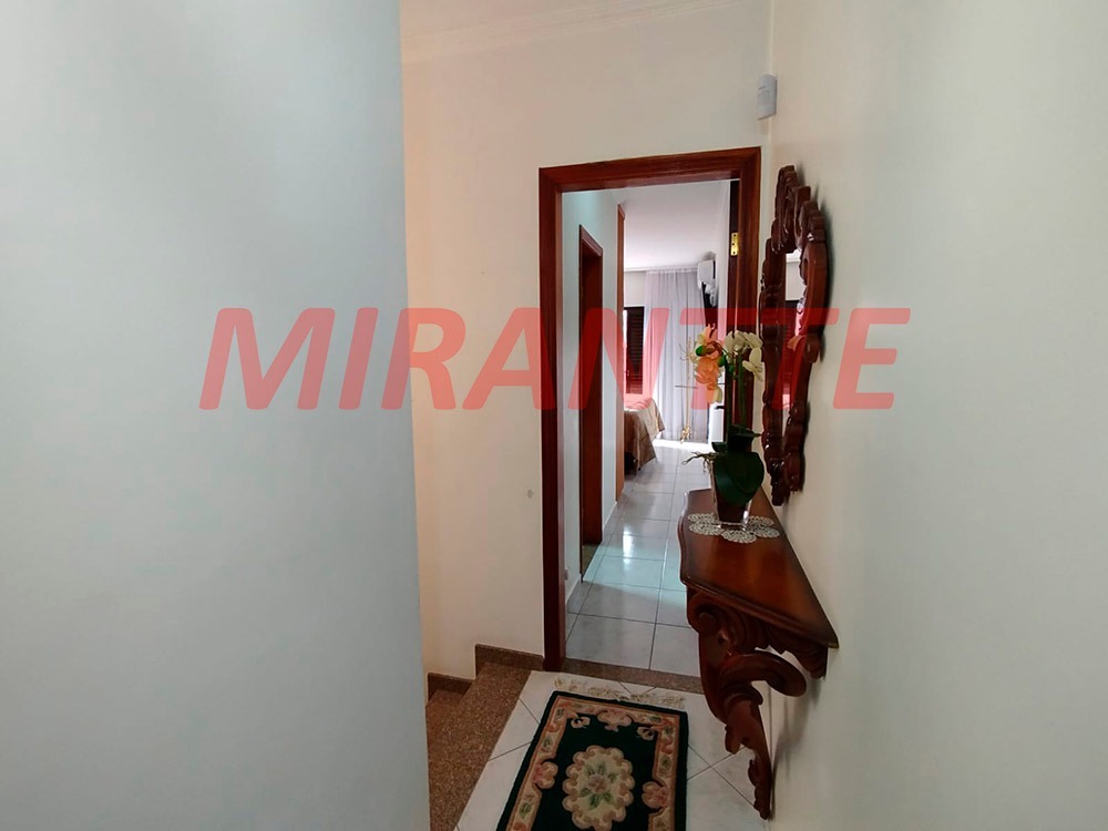 Sobrado de 128m² com 3 quartos em Vila Carolina