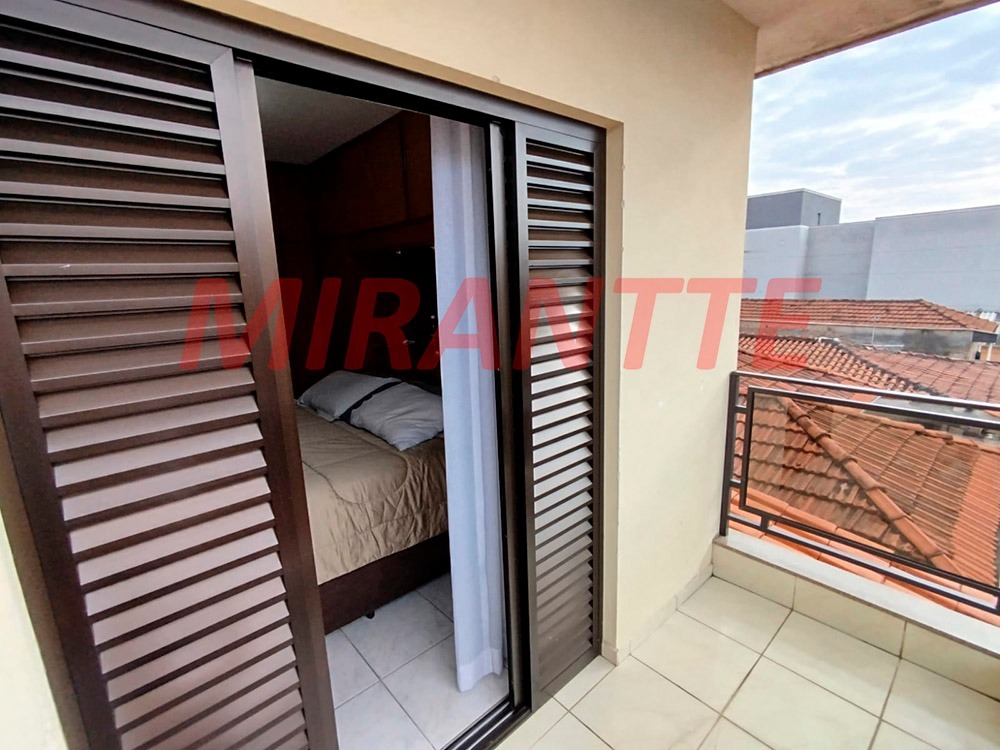Sobrado de 128m² com 3 quartos em Vila Carolina
