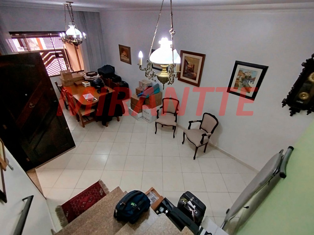Sobrado de 128m² com 3 quartos em Vila Carolina
