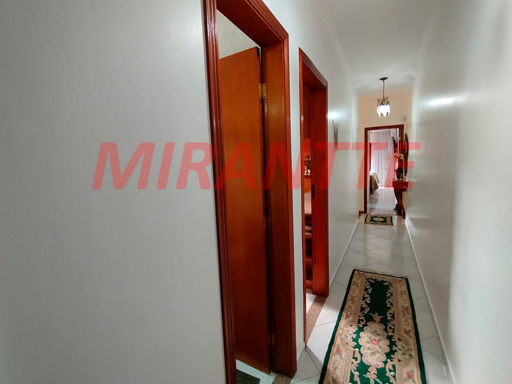 Sobrado de 128m² com 3 quartos em Vila Carolina