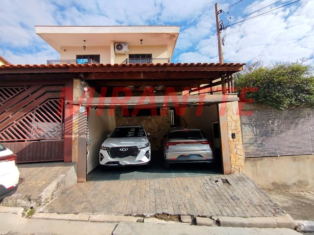 Sobrado de 128m² com 3 quartos em Vila Carolina
