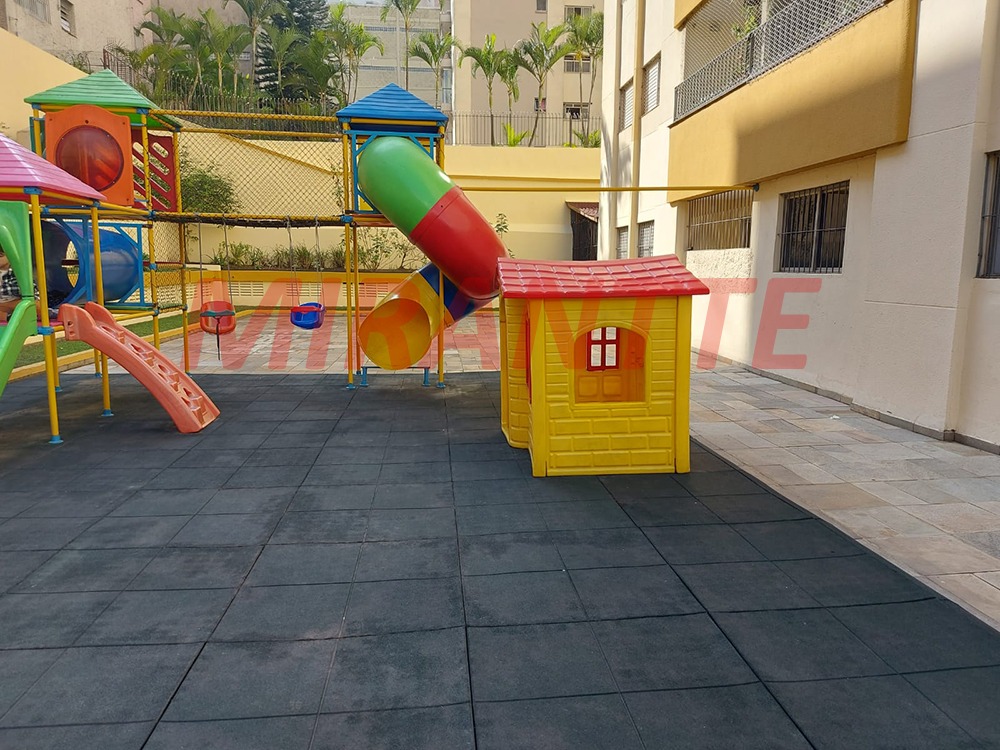 Apartamento de 68m² com 2 quartos em Santana