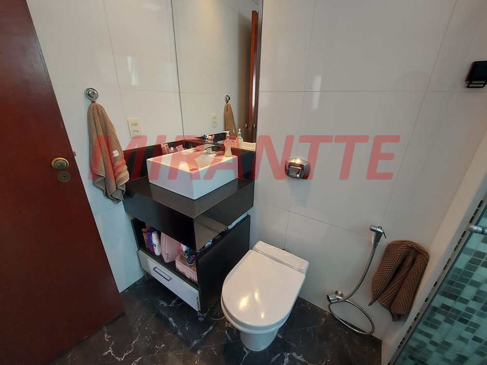 Apartamento de 68m² com 2 quartos em Santana