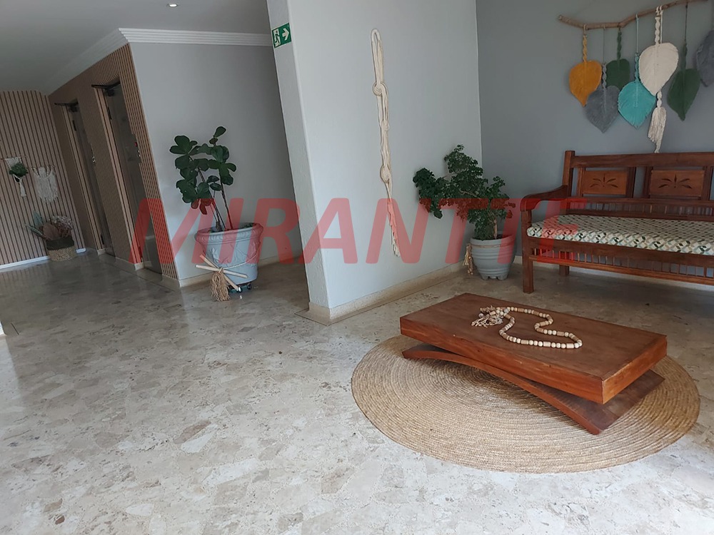 Apartamento de 68m² com 2 quartos em Santana