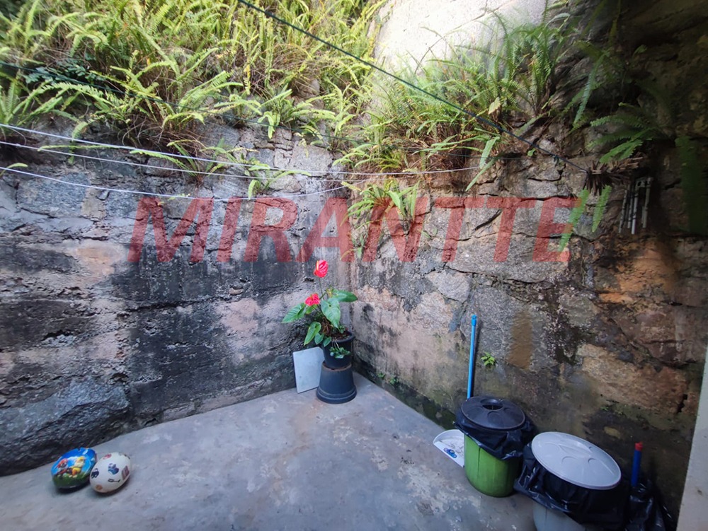 Casa terrea de 106m² com 2 quartos em Horto Florestal