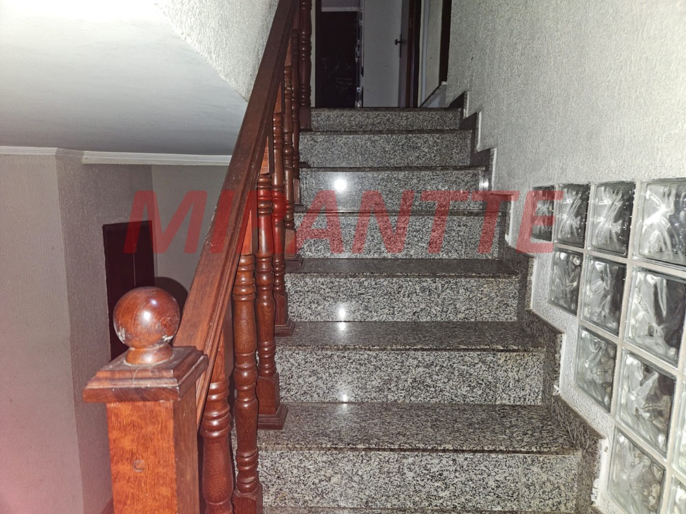 Sobrado de 213m² com 3 quartos em Jardim Santa Clara