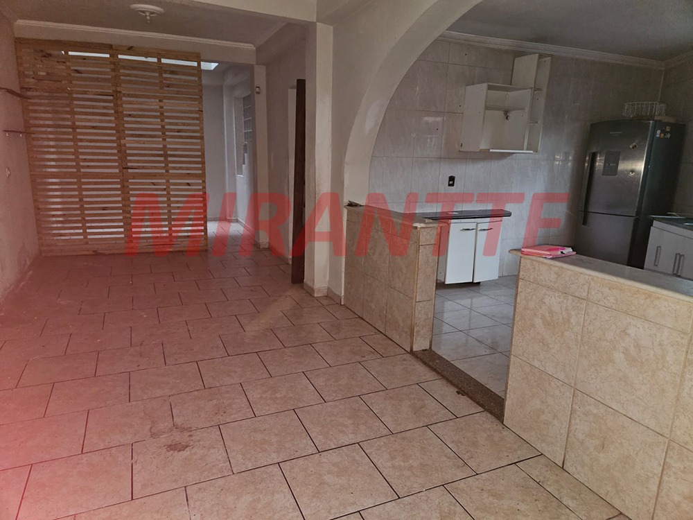 Sobrado de 213m² com 3 quartos em Jardim Santa Clara