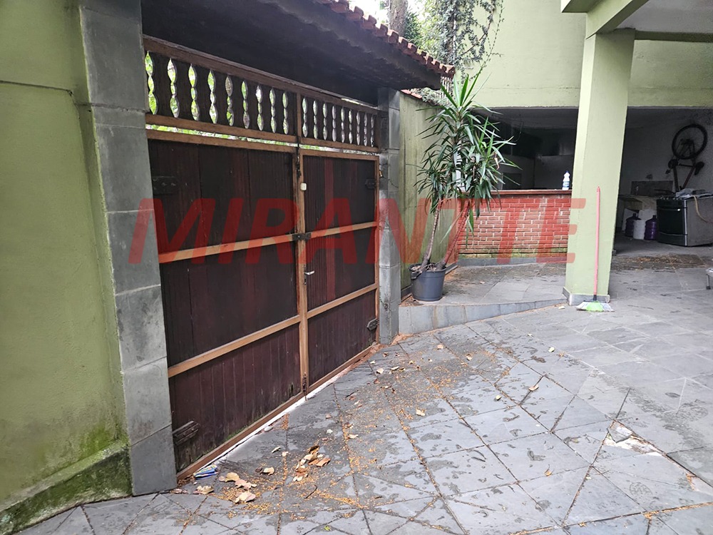 Sobrado de 213m² com 3 quartos em Jardim Santa Clara