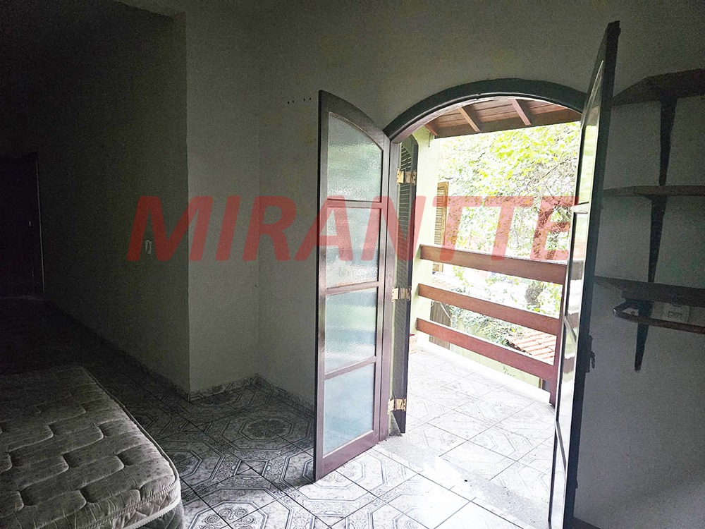 Sobrado de 213m² com 3 quartos em Jardim Santa Clara